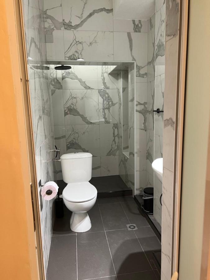 סופיה Stivan Iskar Hotel מראה חיצוני תמונה