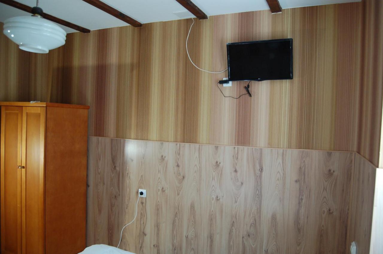 סופיה Stivan Iskar Hotel מראה חיצוני תמונה